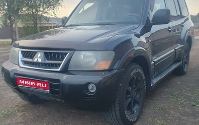 Mitsubishi Montero III, 2005 год, 1 349 999 рублей, 1 фотография