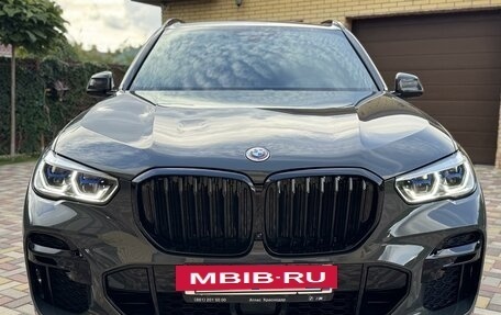 BMW X5, 2022 год, 14 500 000 рублей, 2 фотография