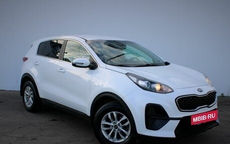 KIA Sportage IV рестайлинг, 2018 год, 2 270 000 рублей, 3 фотография