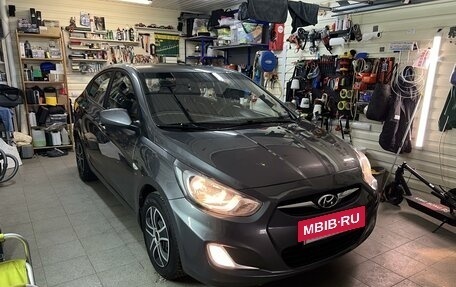 Hyundai Solaris II рестайлинг, 2012 год, 724 000 рублей, 3 фотография