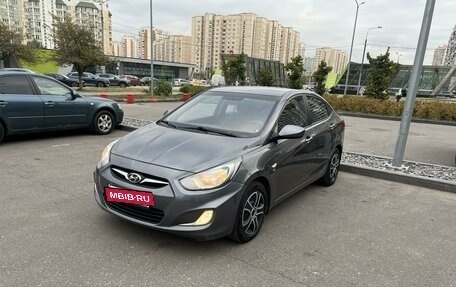 Hyundai Solaris II рестайлинг, 2012 год, 724 000 рублей, 14 фотография