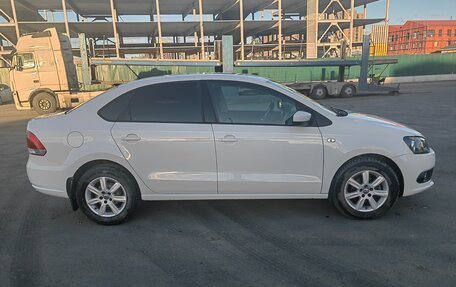 Volkswagen Polo VI (EU Market), 2013 год, 1 050 000 рублей, 4 фотография