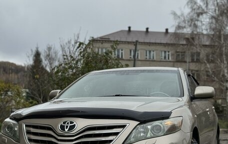 Toyota Camry, 2006 год, 1 250 000 рублей, 2 фотография