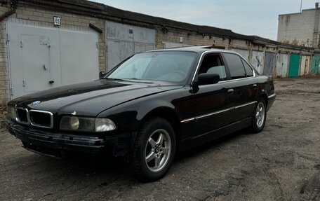 BMW 7 серия, 1994 год, 450 000 рублей, 2 фотография