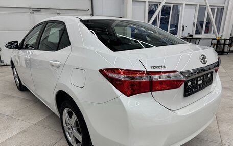 Toyota Corolla, 2013 год, 1 390 000 рублей, 3 фотография