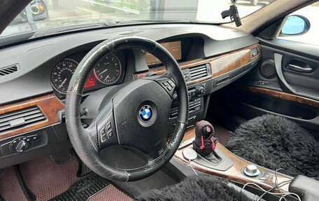 BMW 3 серия, 2005 год, 1 100 000 рублей, 8 фотография