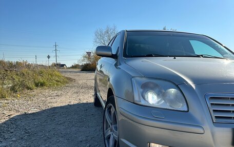 Toyota Avensis III рестайлинг, 2003 год, 815 000 рублей, 8 фотография