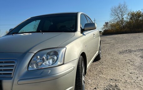 Toyota Avensis III рестайлинг, 2003 год, 815 000 рублей, 9 фотография