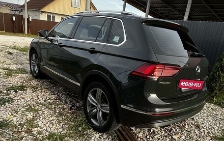 Volkswagen Tiguan II, 2018 год, 3 200 000 рублей, 9 фотография