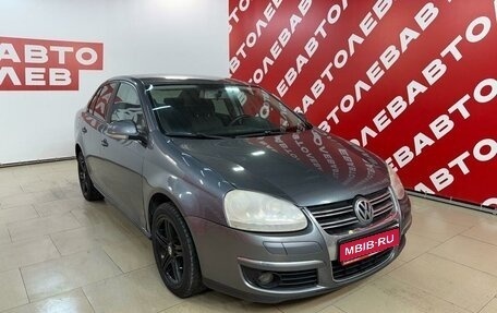 Volkswagen Jetta VI, 2008 год, 690 000 рублей, 1 фотография