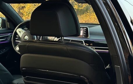 BMW 7 серия, 2021 год, 8 320 000 рублей, 19 фотография