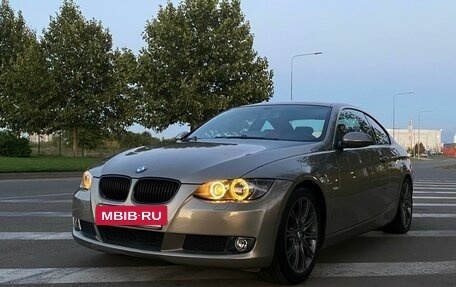 BMW 3 серия, 2008 год, 1 370 000 рублей, 3 фотография