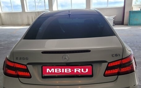 Mercedes-Benz E-Класс, 2010 год, 1 400 000 рублей, 7 фотография