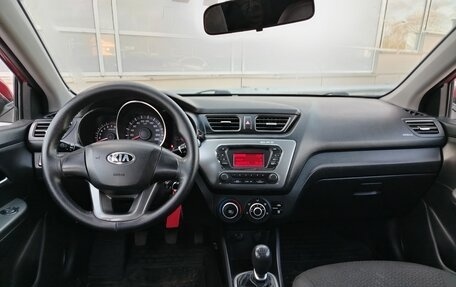 KIA Rio III рестайлинг, 2014 год, 747 000 рублей, 5 фотография