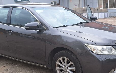 Toyota Camry, 2012 год, 1 950 000 рублей, 6 фотография