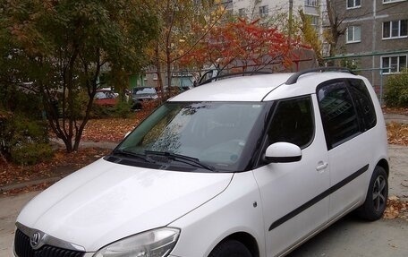 Skoda Roomster, 2013 год, 700 000 рублей, 2 фотография