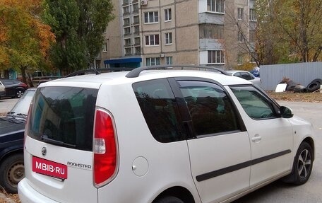 Skoda Roomster, 2013 год, 700 000 рублей, 3 фотография