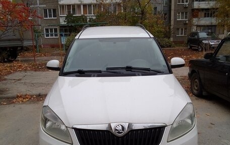 Skoda Roomster, 2013 год, 700 000 рублей, 5 фотография