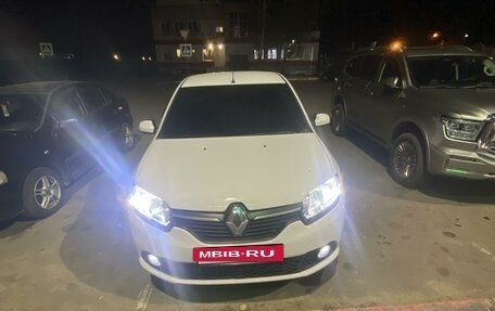 Renault Sandero II рестайлинг, 2014 год, 530 000 рублей, 2 фотография