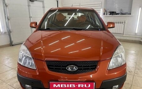 KIA Rio II, 2006 год, 551 000 рублей, 2 фотография