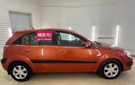 KIA Rio II, 2006 год, 551 000 рублей, 9 фотография