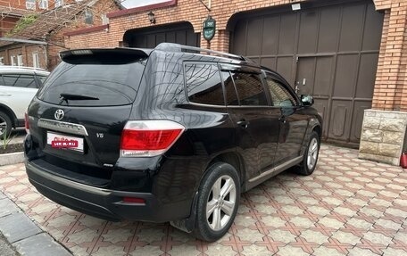 Toyota Highlander III, 2013 год, 2 200 000 рублей, 7 фотография