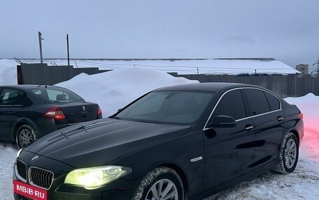 BMW 5 серия, 2013 год, 2 100 000 рублей, 3 фотография