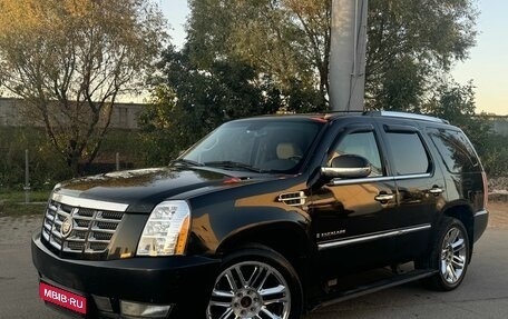 Cadillac Escalade III, 2008 год, 1 324 000 рублей, 1 фотография