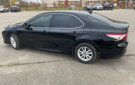 Toyota Camry, 2020 год, 3 000 000 рублей, 7 фотография