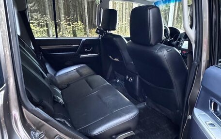 Mitsubishi Pajero IV, 2012 год, 2 480 000 рублей, 16 фотография