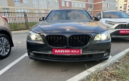 BMW 7 серия, 2010 год, 1 680 000 рублей, 14 фотография