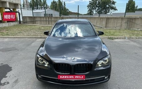 BMW 7 серия, 2010 год, 1 680 000 рублей, 26 фотография