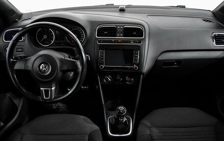 Volkswagen Polo VI (EU Market), 2012 год, 620 000 рублей, 13 фотография