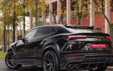 Lamborghini Urus I, 2019 год, 27 000 000 рублей, 2 фотография