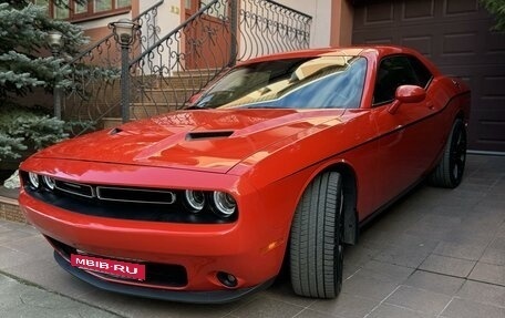 Dodge Challenger III рестайлинг 2, 2020 год, 5 499 999 рублей, 14 фотография