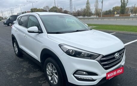 Hyundai Tucson III, 2017 год, 2 280 000 рублей, 2 фотография