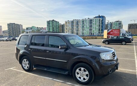 Honda Pilot III рестайлинг, 2012 год, 2 500 000 рублей, 3 фотография