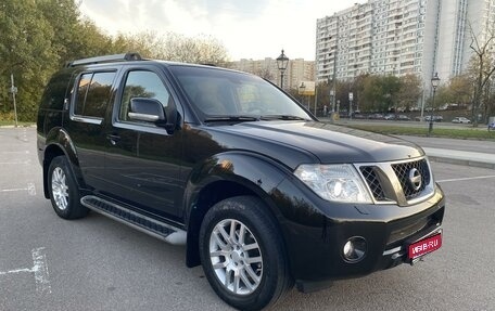 Nissan Pathfinder, 2011 год, 1 935 000 рублей, 1 фотография