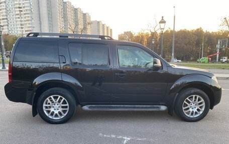 Nissan Pathfinder, 2011 год, 1 935 000 рублей, 8 фотография