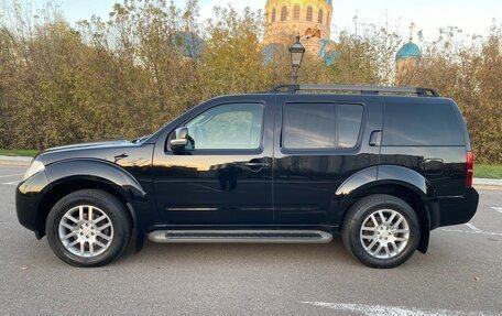 Nissan Pathfinder, 2011 год, 1 935 000 рублей, 4 фотография