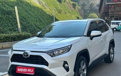 Toyota RAV4, 2021 год, 3 046 000 рублей, 1 фотография