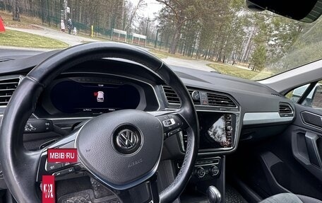 Volkswagen Tiguan II, 2018 год, 3 700 000 рублей, 9 фотография