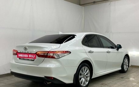 Toyota Camry, 2020 год, 3 465 000 рублей, 5 фотография