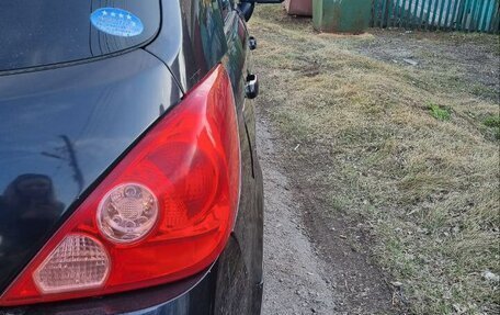 Nissan Tiida, 2006 год, 530 000 рублей, 12 фотография