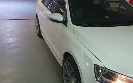 Volkswagen Jetta VI, 2015 год, 1 270 000 рублей, 12 фотография