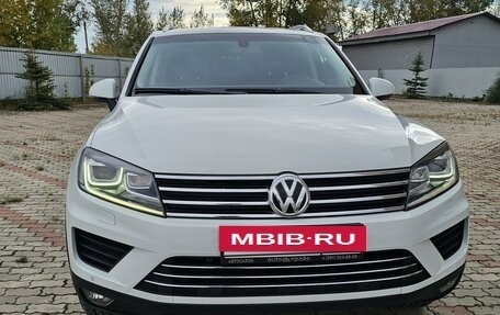 Volkswagen Touareg III, 2015 год, 2 700 000 рублей, 6 фотография