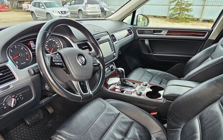 Volkswagen Touareg III, 2015 год, 2 700 000 рублей, 15 фотография