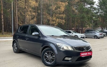 KIA cee'd I рестайлинг, 2010 год, 899 000 рублей, 3 фотография