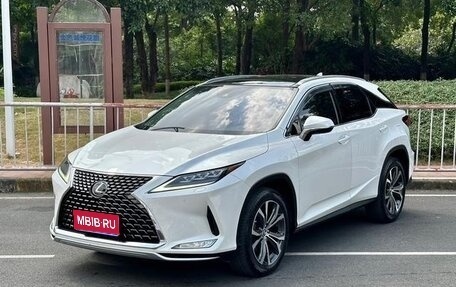 Lexus RX IV рестайлинг, 2021 год, 4 800 000 рублей, 1 фотография