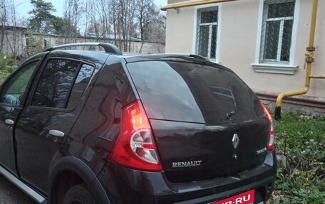 Renault Sandero I, 2014 год, 750 000 рублей, 4 фотография